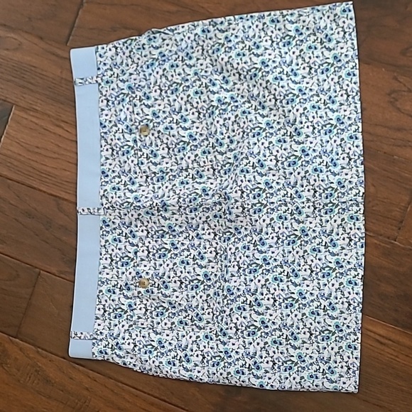 Lee Blue Floral Skort size 20 - Picture 2 of 8